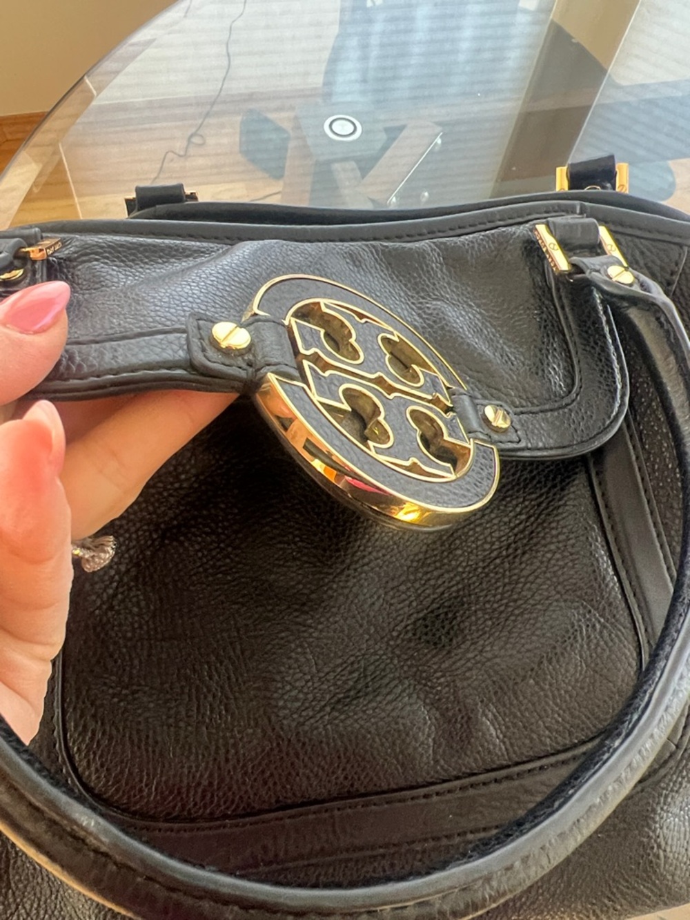 Tory Burch bag. GUC - Picture 6 of 10